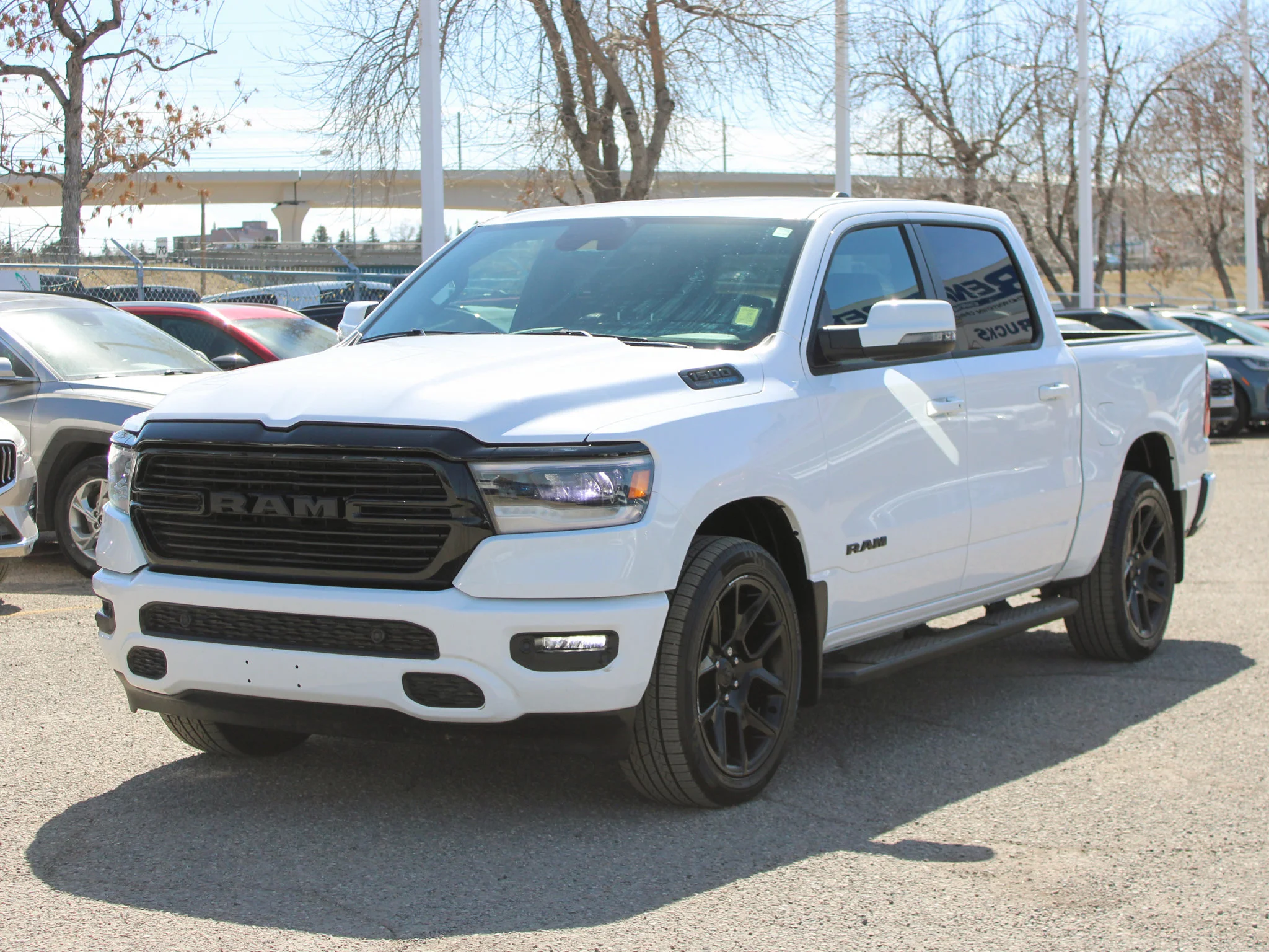 Certified Used 2023 White RAM Sport * No Accidents | HEMI V8 | Heated Seats | Night Edition | Bedliner | Apple CarPlay | 3M PPF image 11