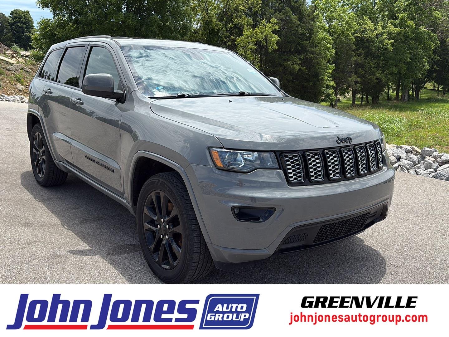 Used 2021 GRAY JEEP LAREDO X 4X4 image 1