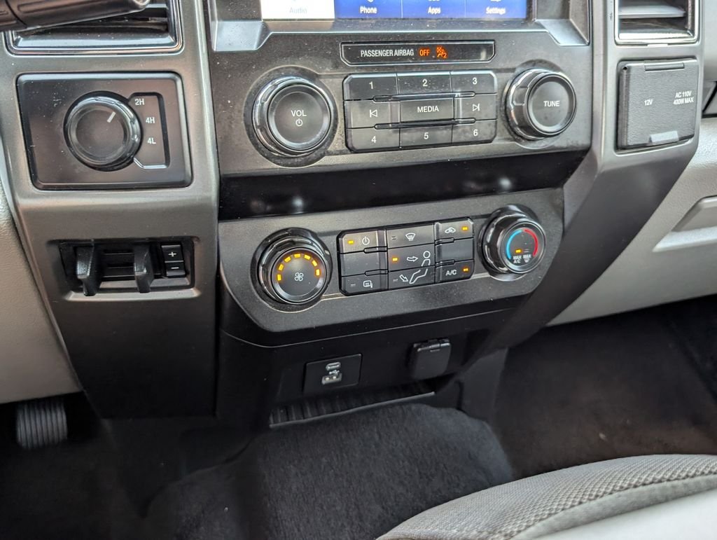 Used 2020 Gray Ford XLT image 11