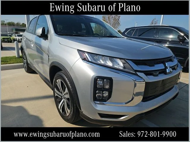 Used 2025  Mitsubishi 2.0 ES image 1
