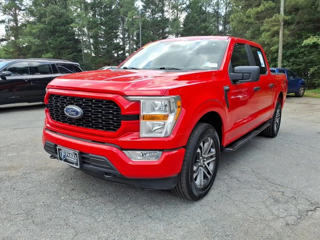 Used 2021 Red Ford XL image 37