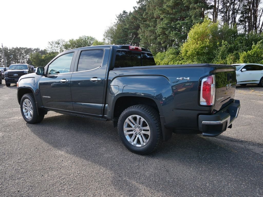 Used 2017 Gray GMC SLT image 4