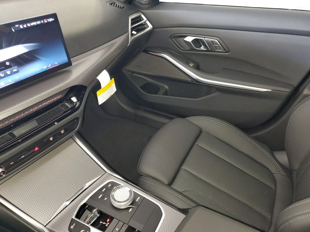 Used 2026 Black Sapphire Metallic BMW 330i image 20