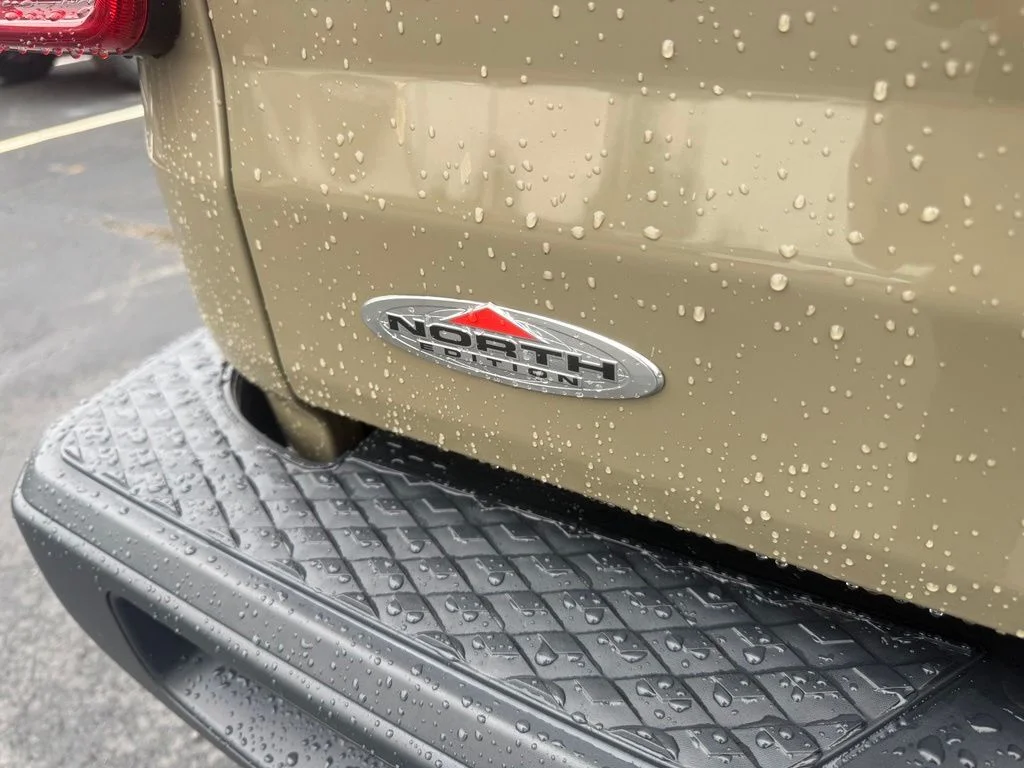 Used 2020 Green Jeep Overland image 52