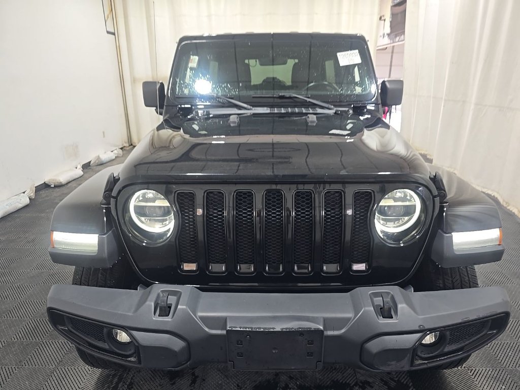 Used 2020 Black Jeep Unlimited Sahara image 2