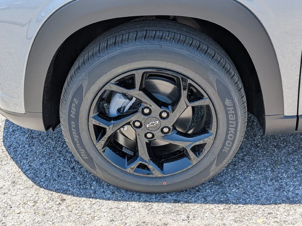 New 2026 Sterling Gray Metallic Chevrolet LT image 11