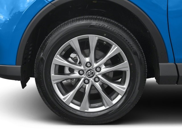 Used 2016 Magnetic Gray Metallic Toyota Limited image 10
