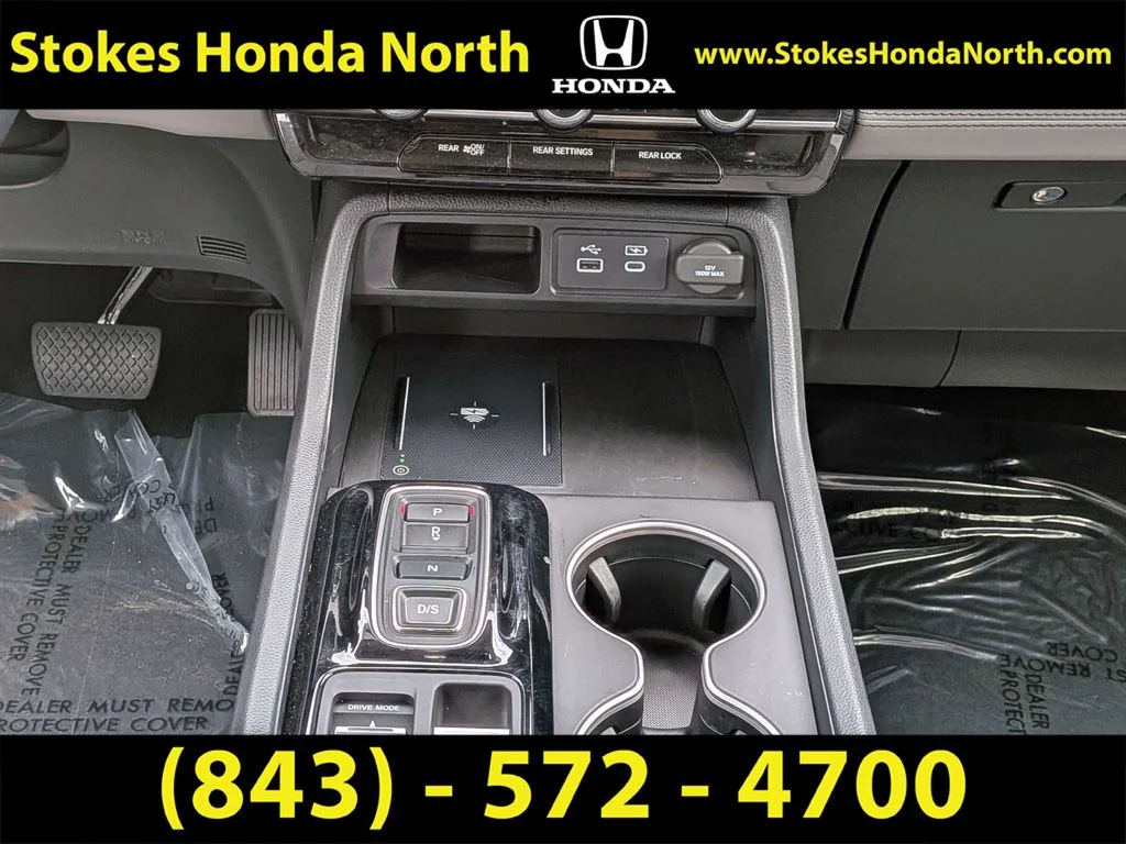 Used 2025 Blue Honda Touring image 23