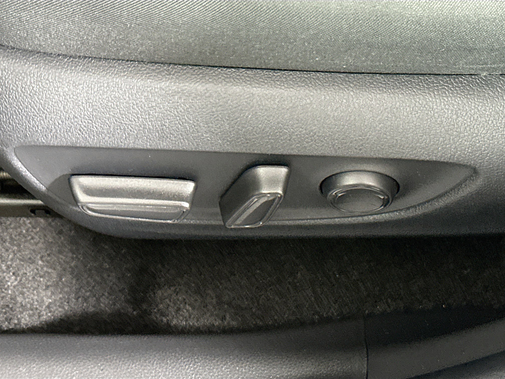 Used 2023 Magnetic Gray Metallic Toyota XLE image 13