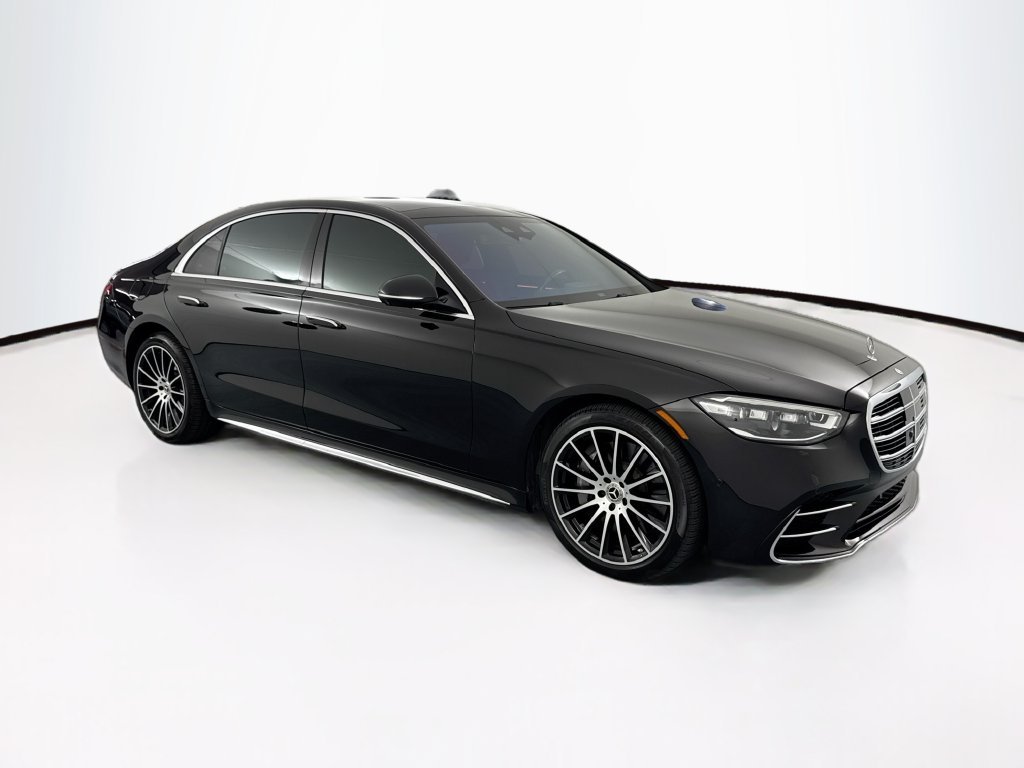 Used 2023 Black Mercedes-Benz S 580 image 3