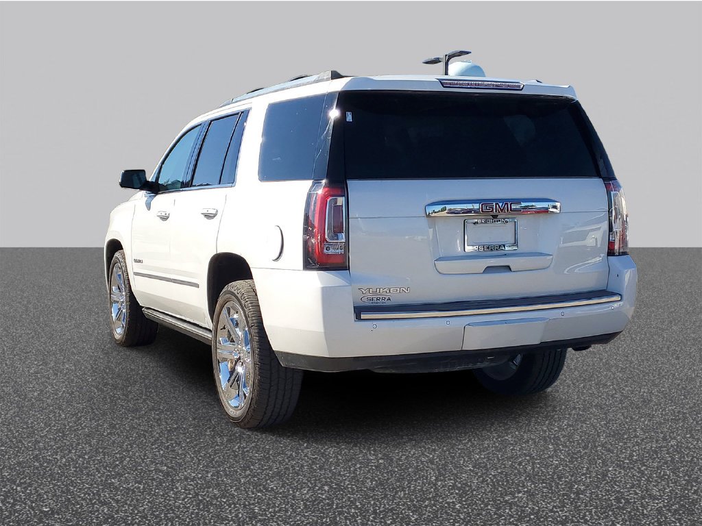 Used 2020 White GMC Denali image 2