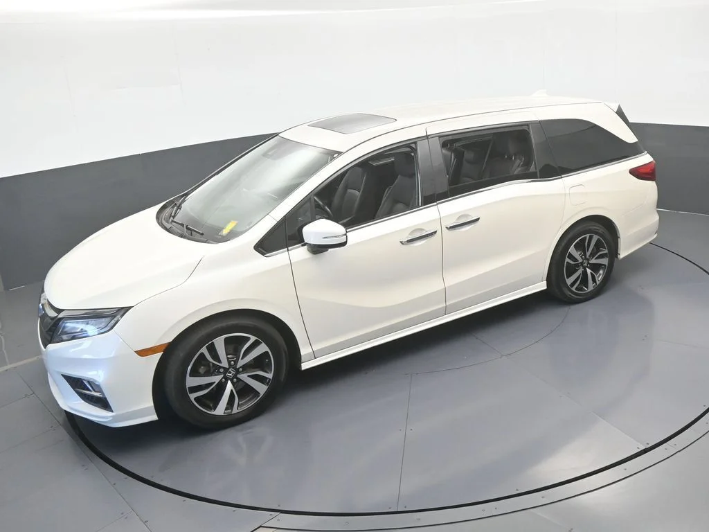 Used 2019 White Honda Elite image 57
