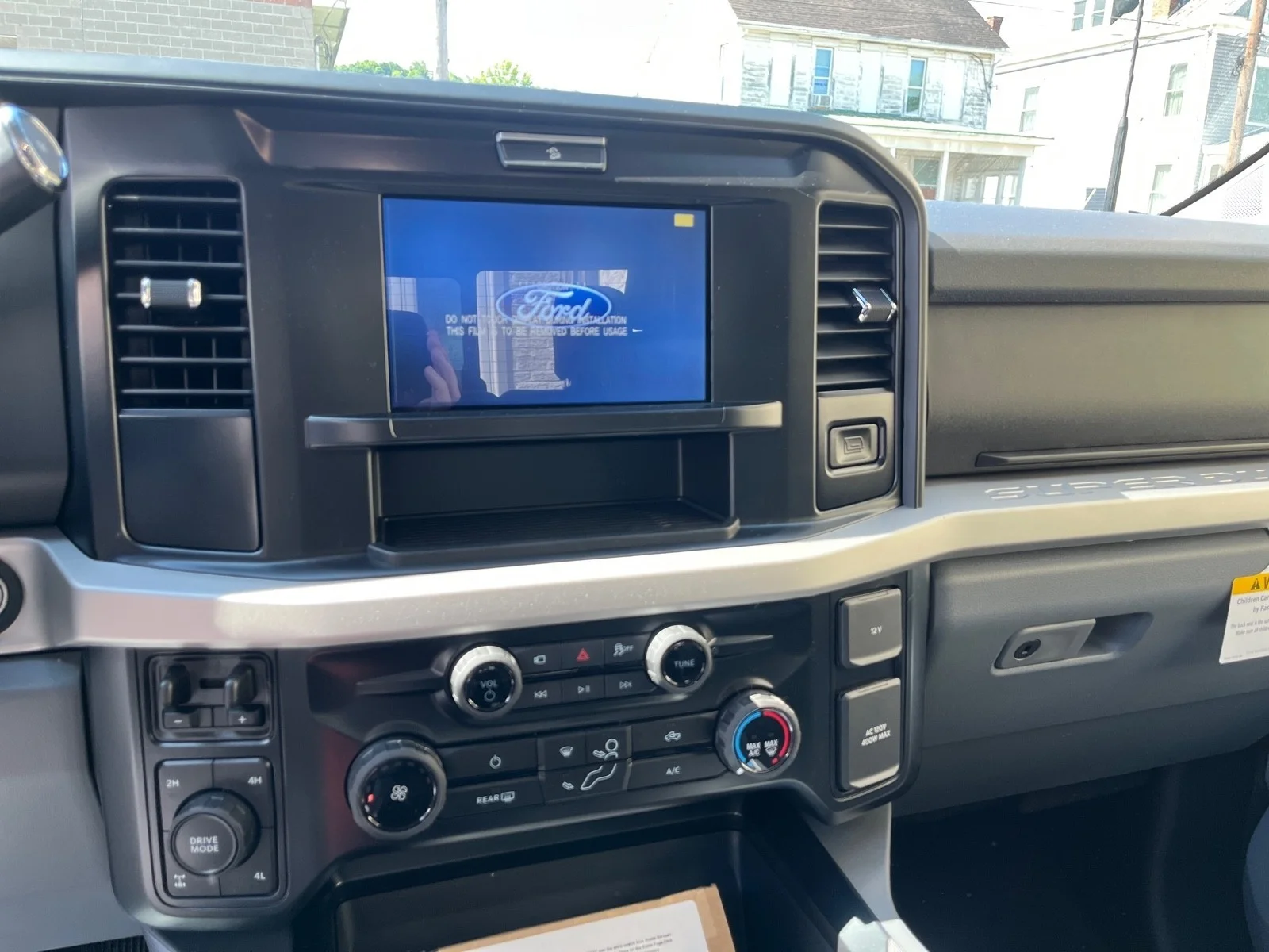 New 2026 Carbonized Gray Metallic Ford F-250® XLT image 9