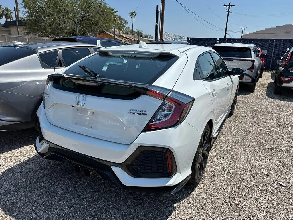 Used 2017 White Honda Sport Touring image 4