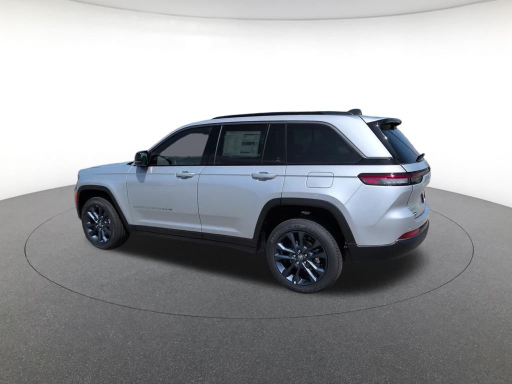 New 2026 Silver Zynith Jeep  image 8