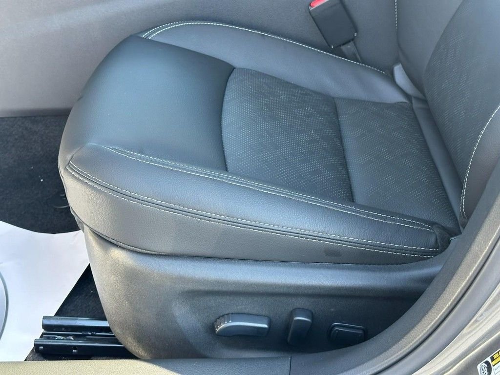 Used 2025 Gray Nissan 2.5 SL image 11