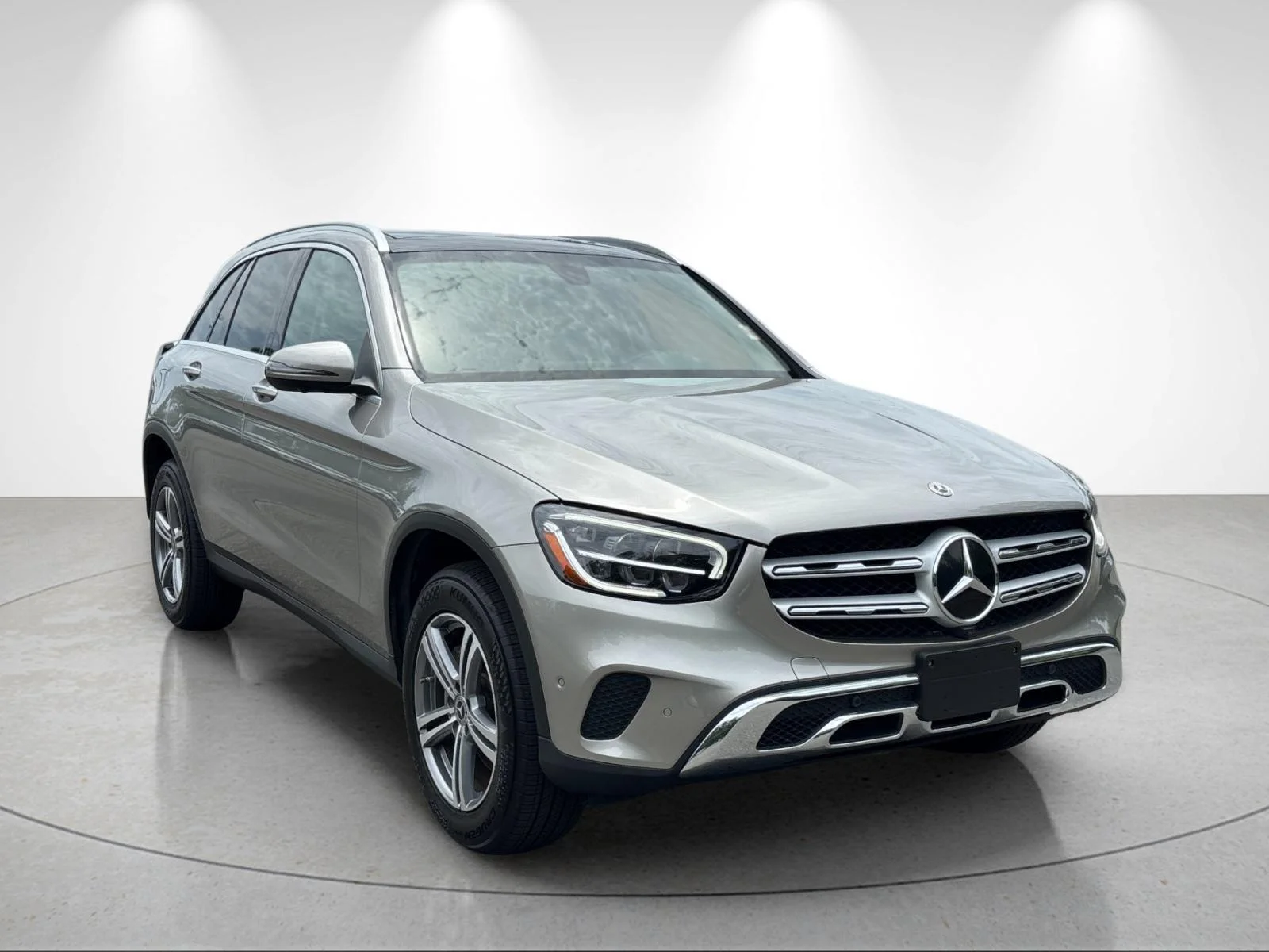 Used 2021 Mojave Silver Metallic Mercedes-Benz GLC 300 image 7