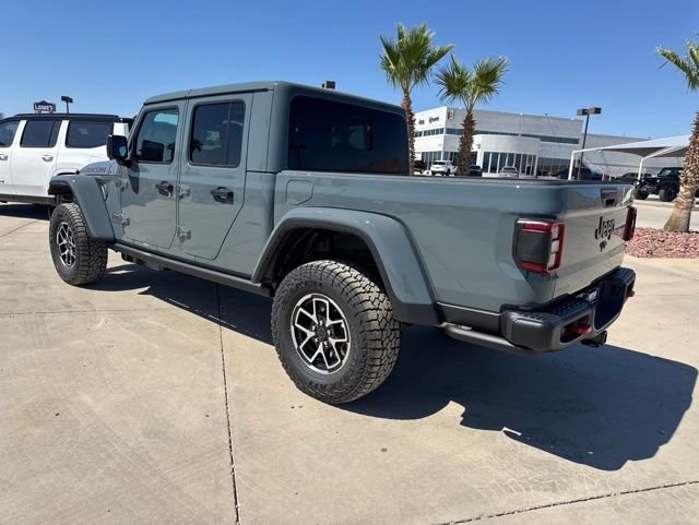 New 2026 Anvil Clear-Coat Exterior Paint Jeep Rubicon image 2