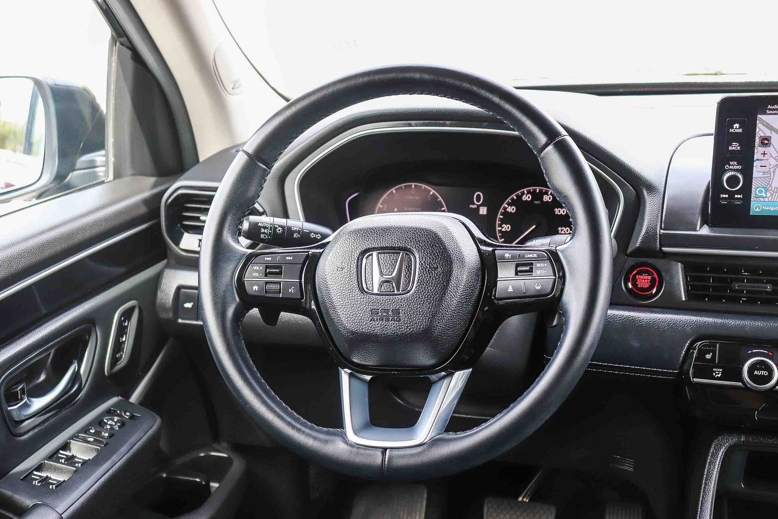 Used 2025 Crystal Black Pearl Honda Touring image 18