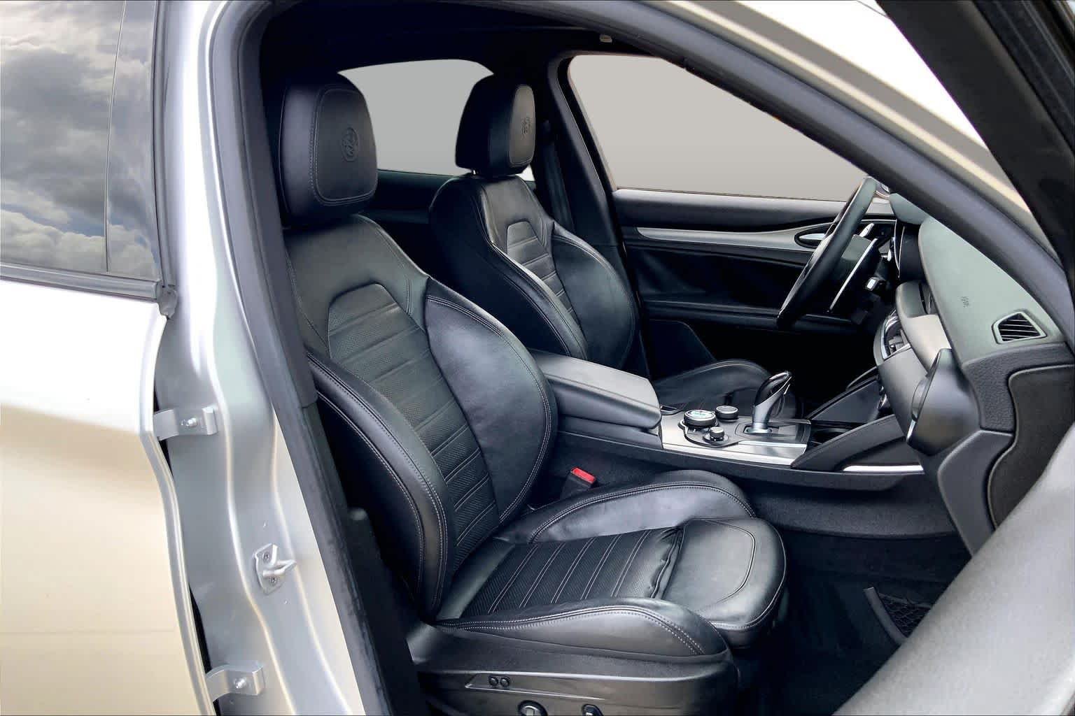 Used 2018 SILVER Alfa Romeo Ti Sport image 8