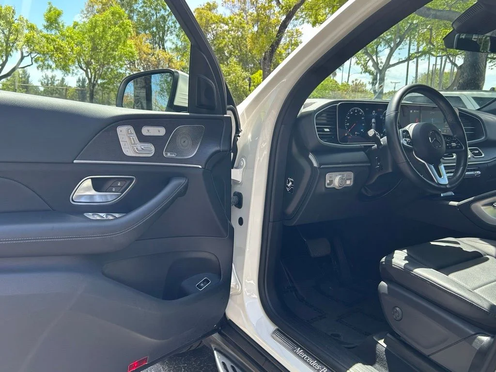 Used 2022 White Mercedes-Benz GLE 350 image 15