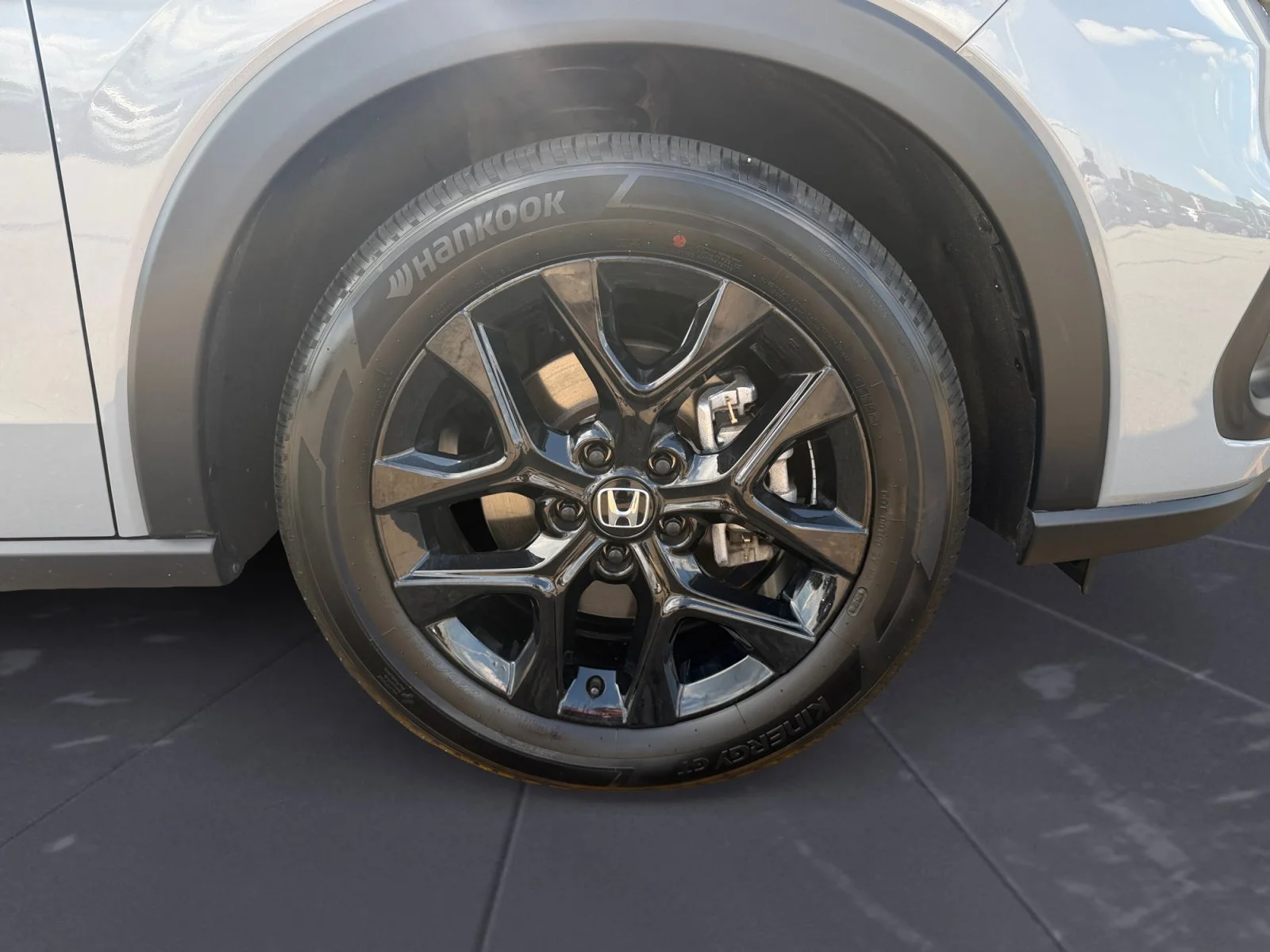 Certified Used 2025 Urban Gray Pearl Honda Sport image 41