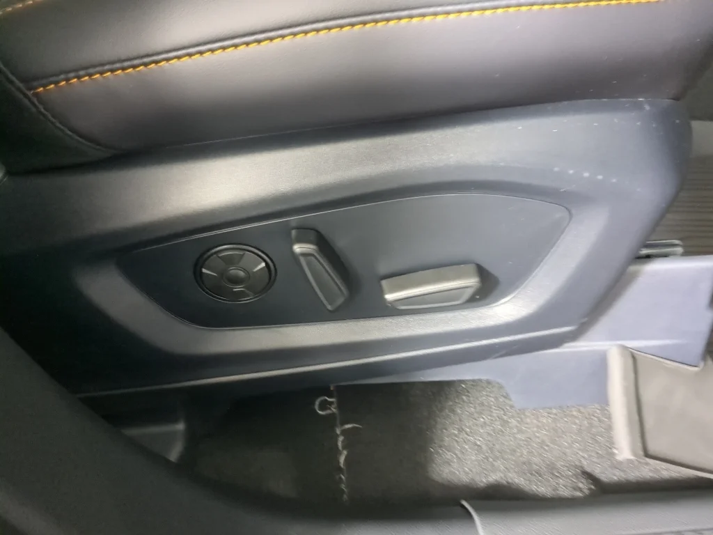 New 2026 Agate Black Metallic Ford Tremor® image 21