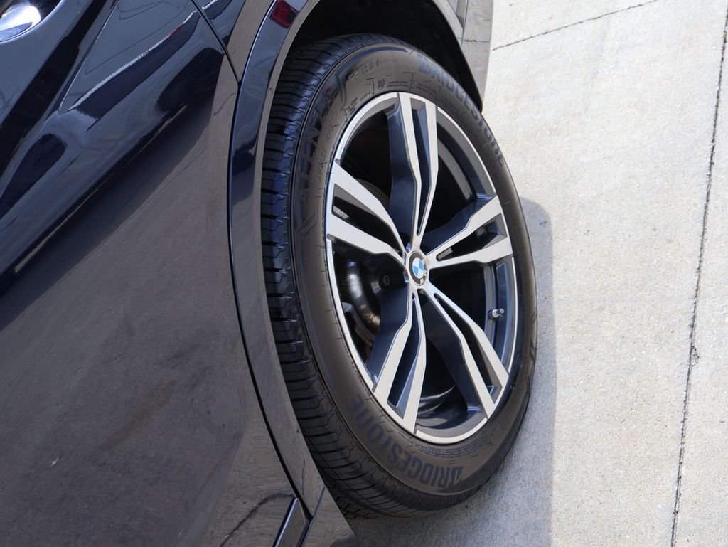 Used 2023 Carbon Black Metallic BMW xDrive40i image 107