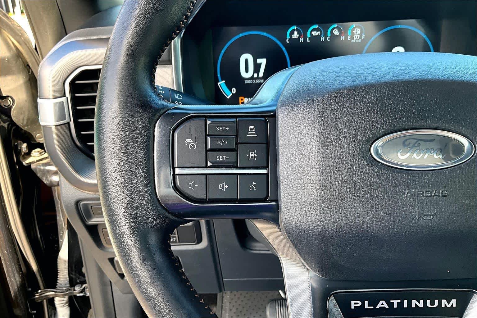 Used 2022 Agate Black Ford Platinum image 23