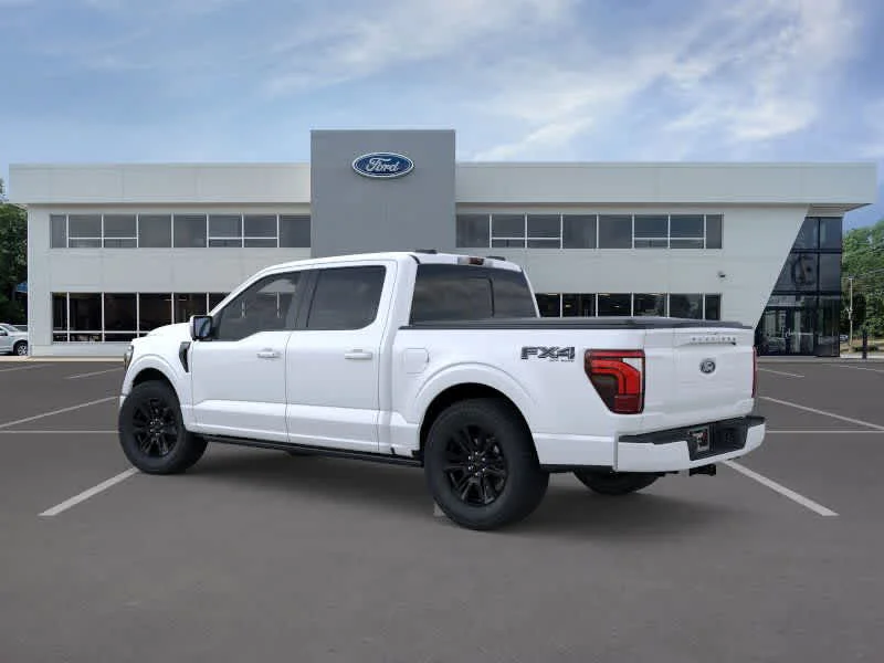 New 2025 Star White Metallic Tri-Coat Ford Platinum® image 4