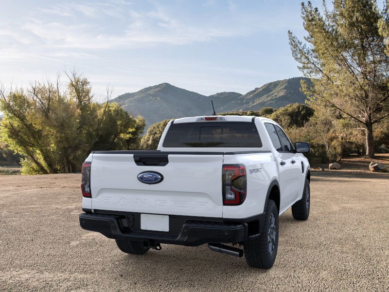 New 2024 Oxford White Ford XLT image 31