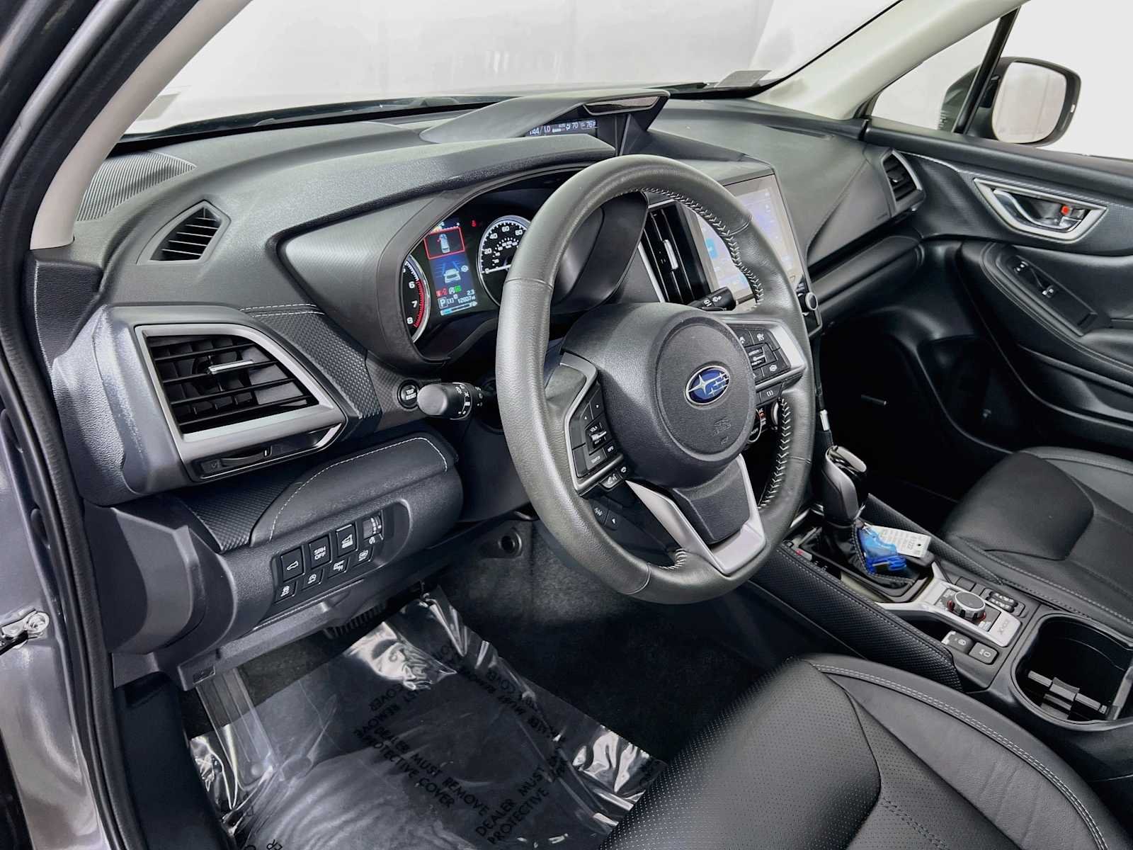 Used 2023 Magnetite Gray Metallic Subaru Touring image 9