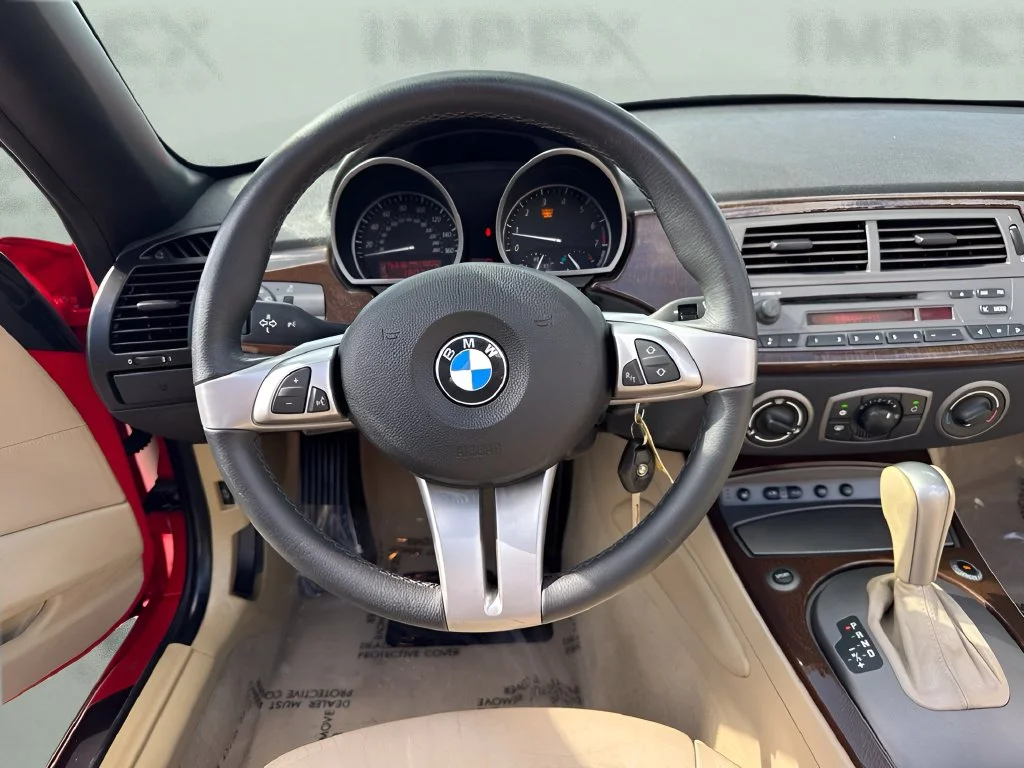 Used 2004  BMW 3.0i image 12