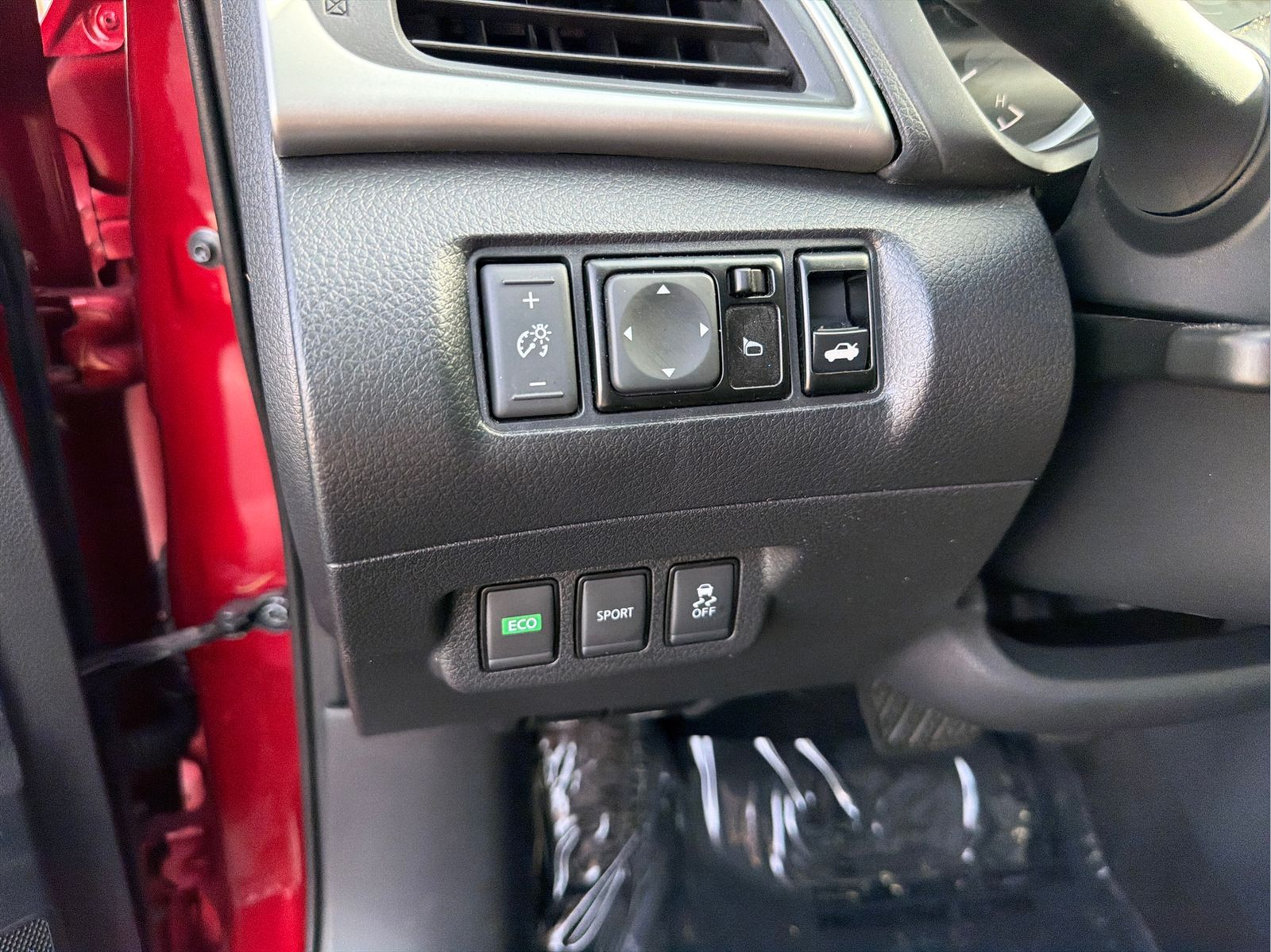 Used 2017 Red Nissan SV image 17