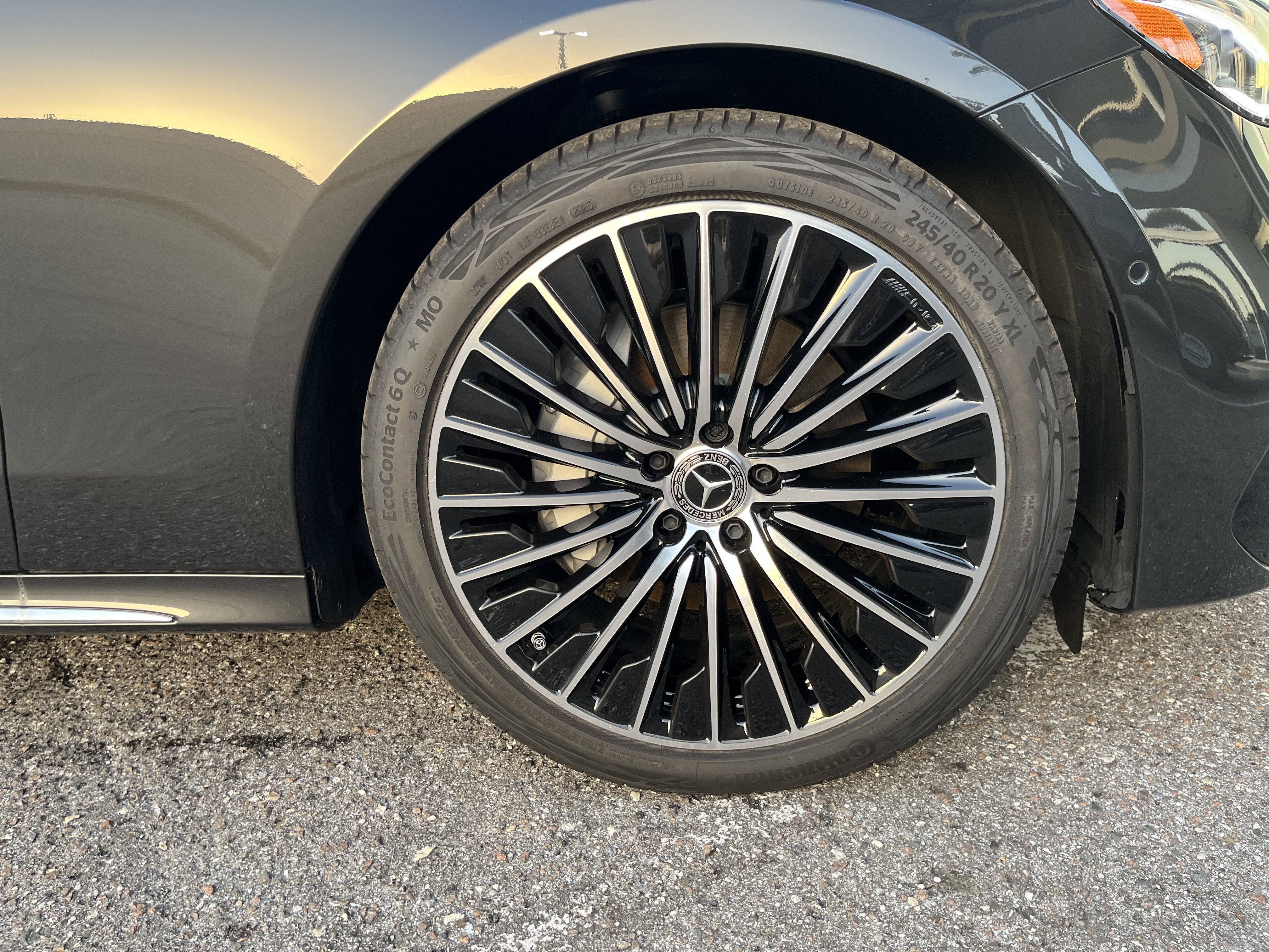 New 2026 Graphite Grey Metallic Mercedes-Benz E 350 image 39