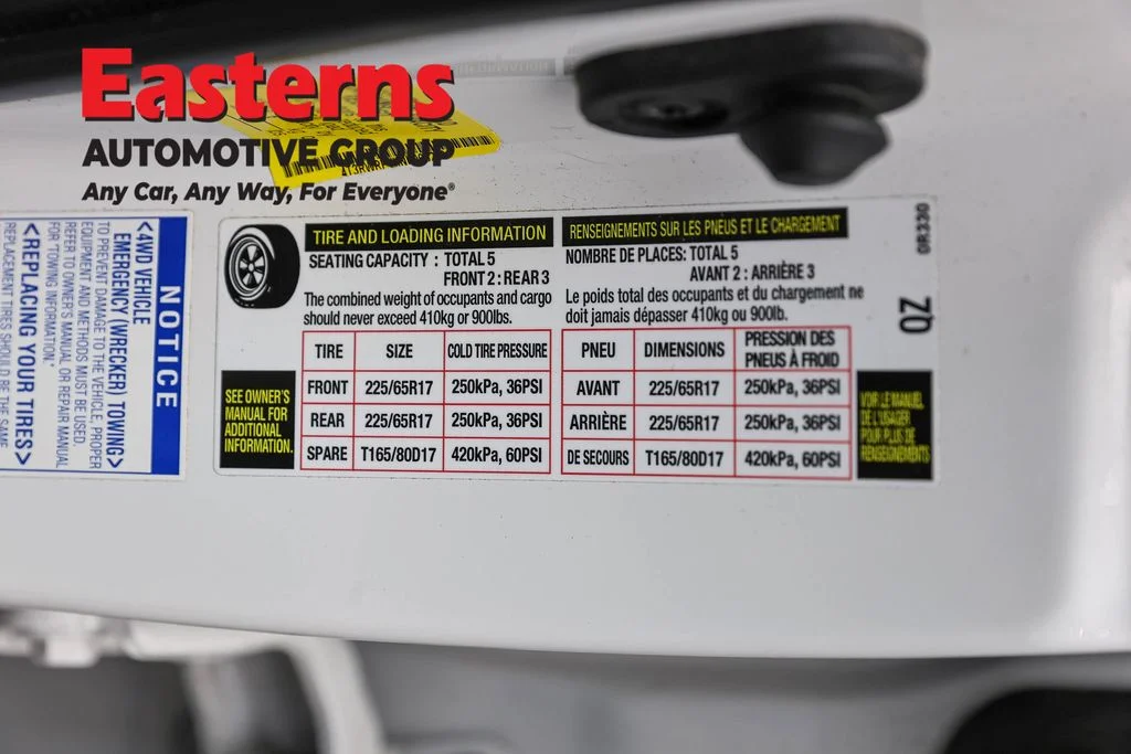 Used 2022 White Toyota XLE image 34