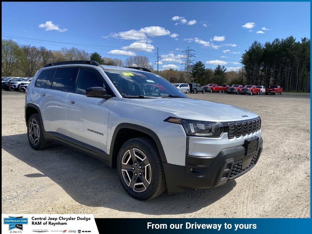 New 2026 Silver Zynith Clear-Coat Exterior Paint Jeep Laredo image 1