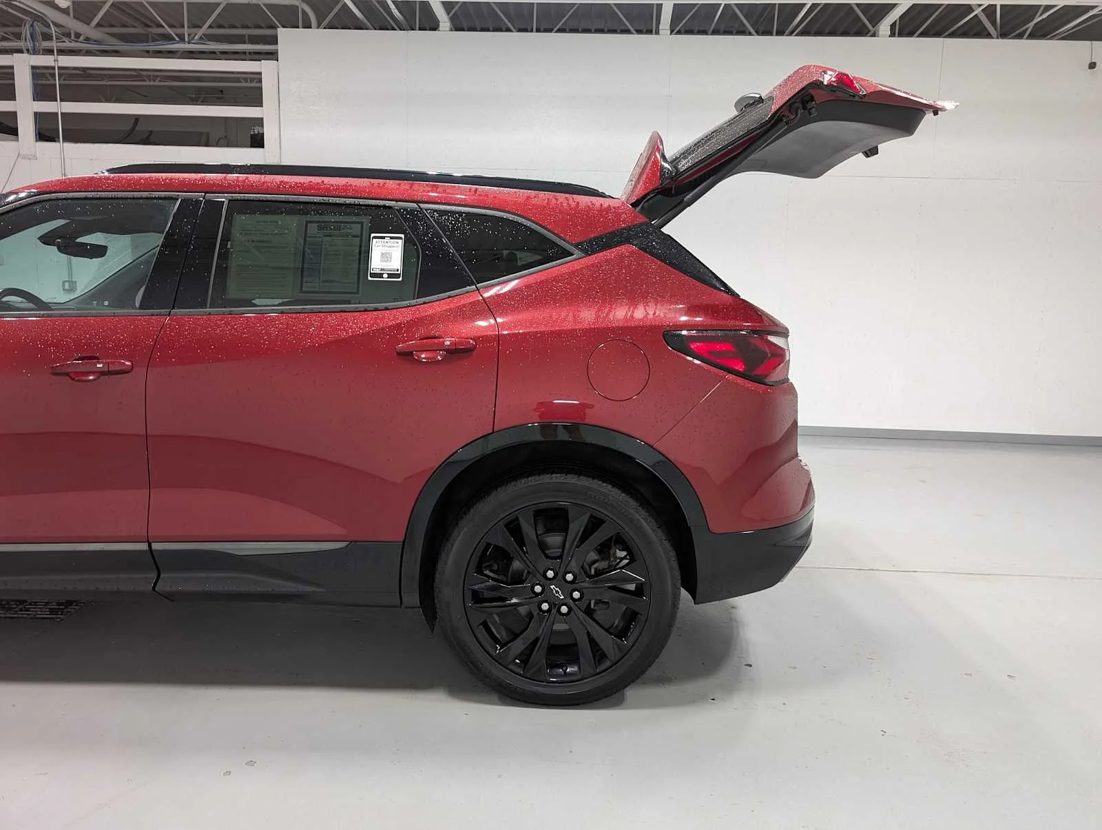 Used 2019 Cajun Red Tintcoat Chevrolet RS image 11