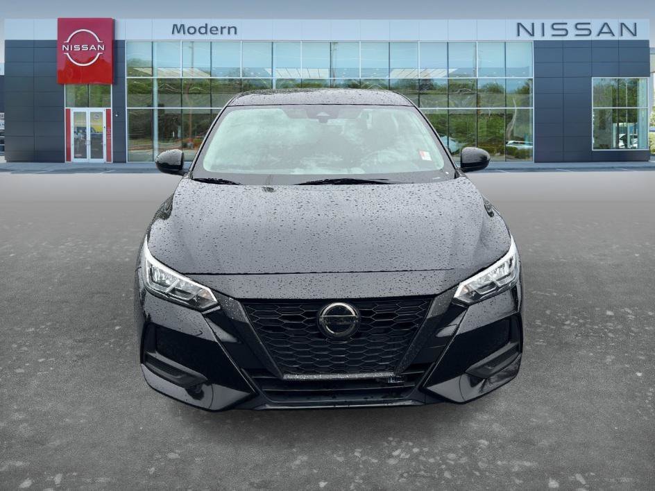 Used 2021 Super Black Nissan SV image 2