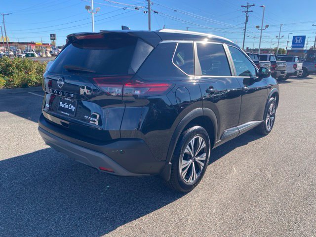 Used 2023 Super Black Nissan SV image 24