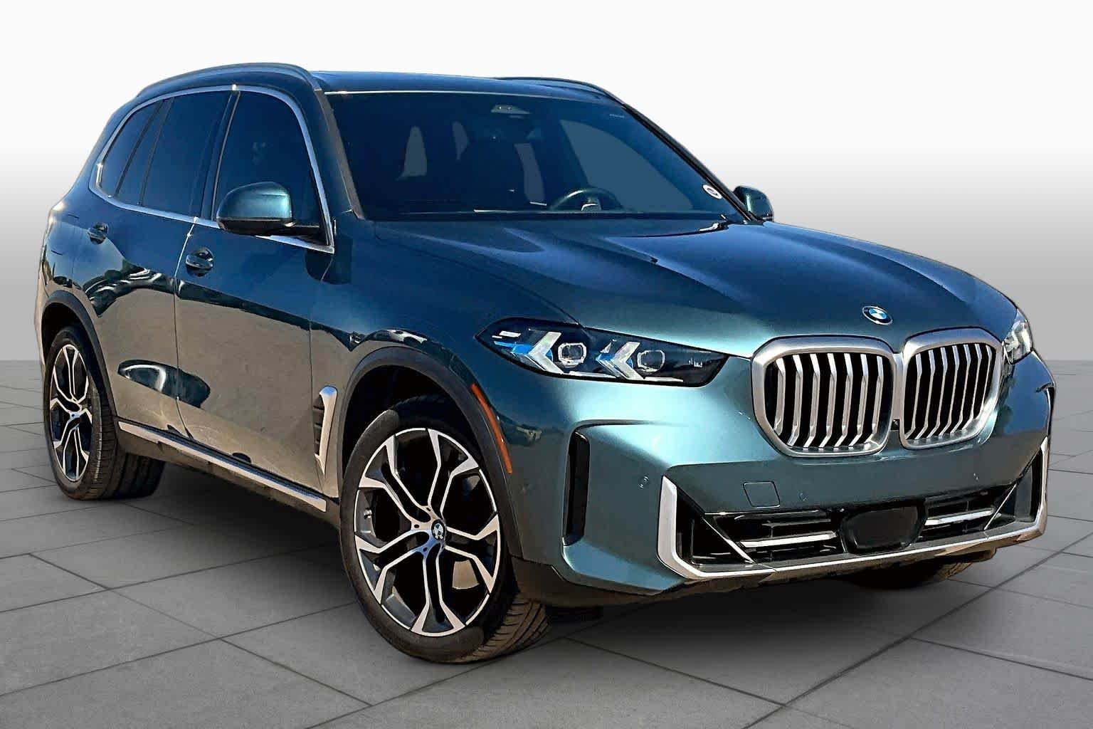 Used 2024 Blue Ridge Mountain Metallic BMW xDrive40i image 2