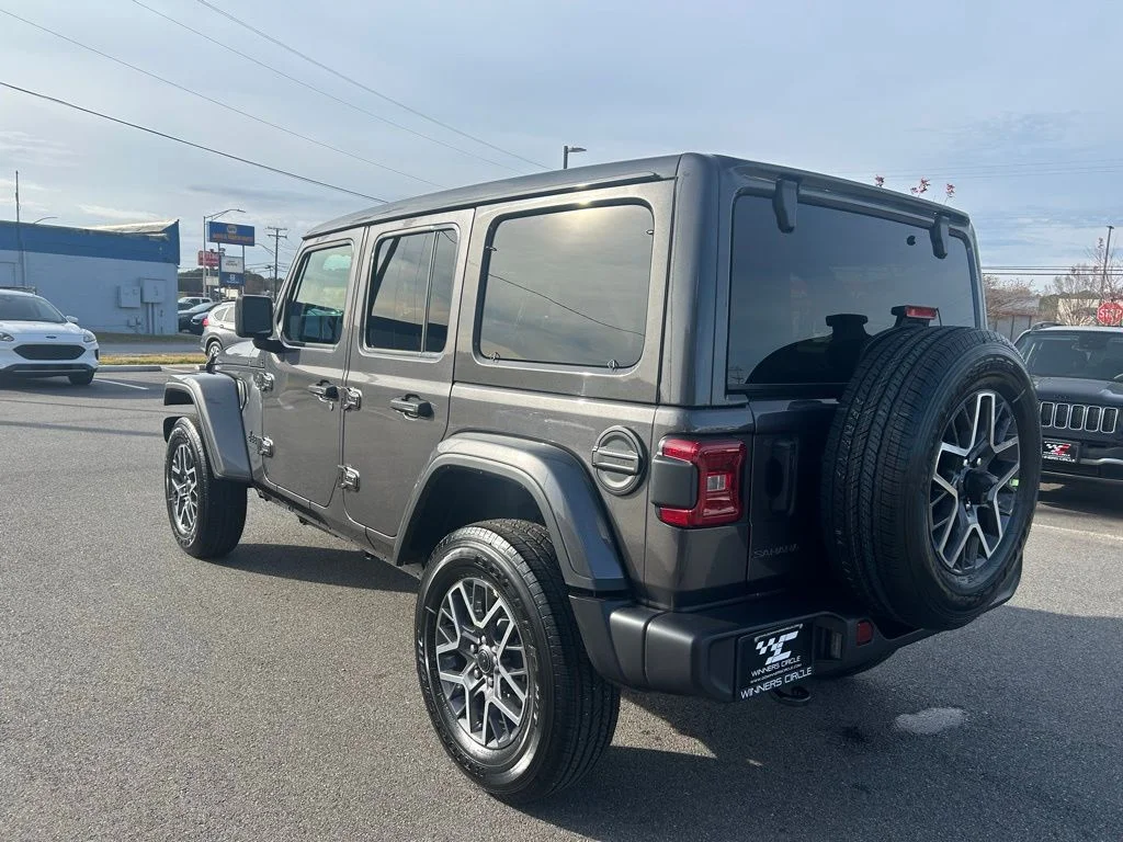 2026 Jeep Wrangler 4-Door Sahara - Photo 7
