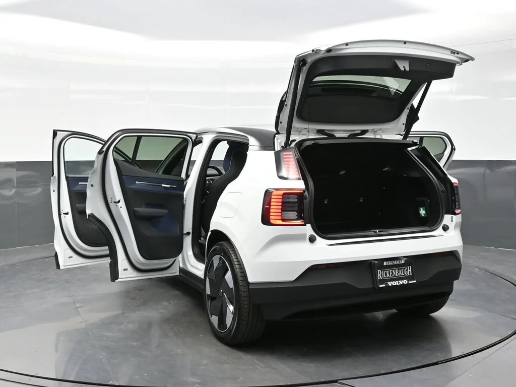 New 2026 White Volvo Twin Motor Performance Plus image 40