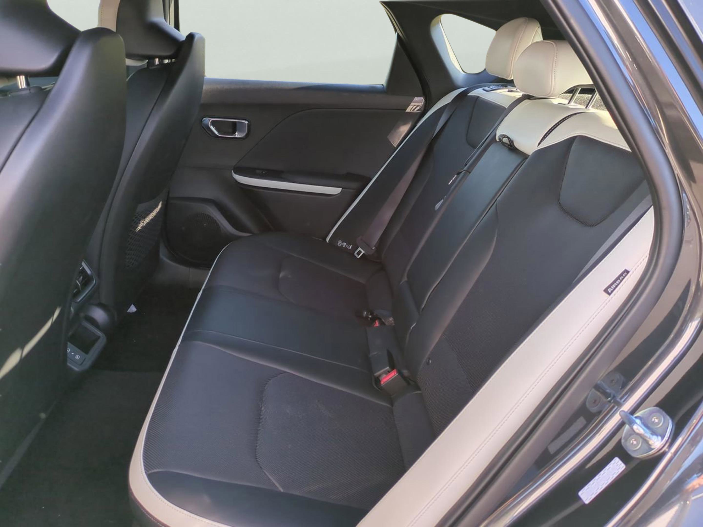 New 2026 Interstellar Gray Kia GT-Line Turbo image 15