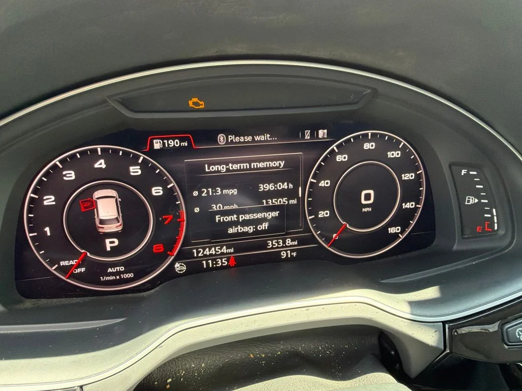 Used 2017 Black Audi 2.0T Premium Plus image 10