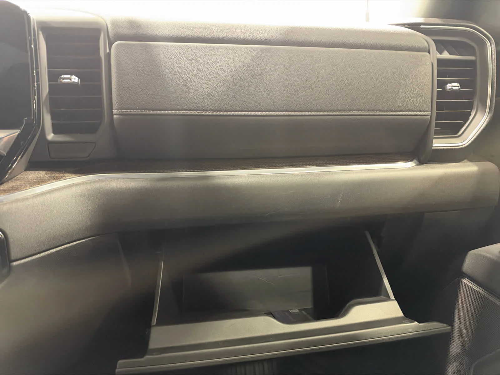Used 2024 Sterling Gray Metallic Chevrolet LT image 19