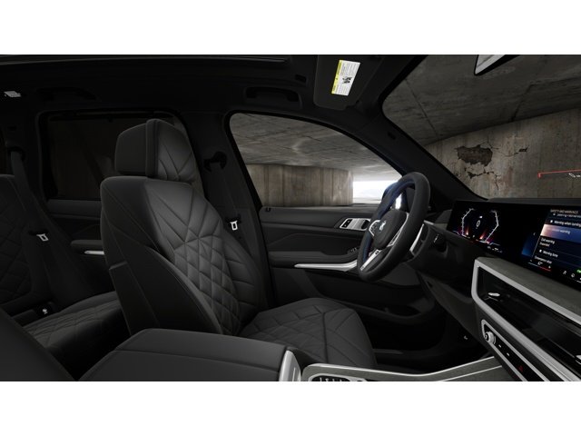 2026 BMW X5 M60i - Photo 9