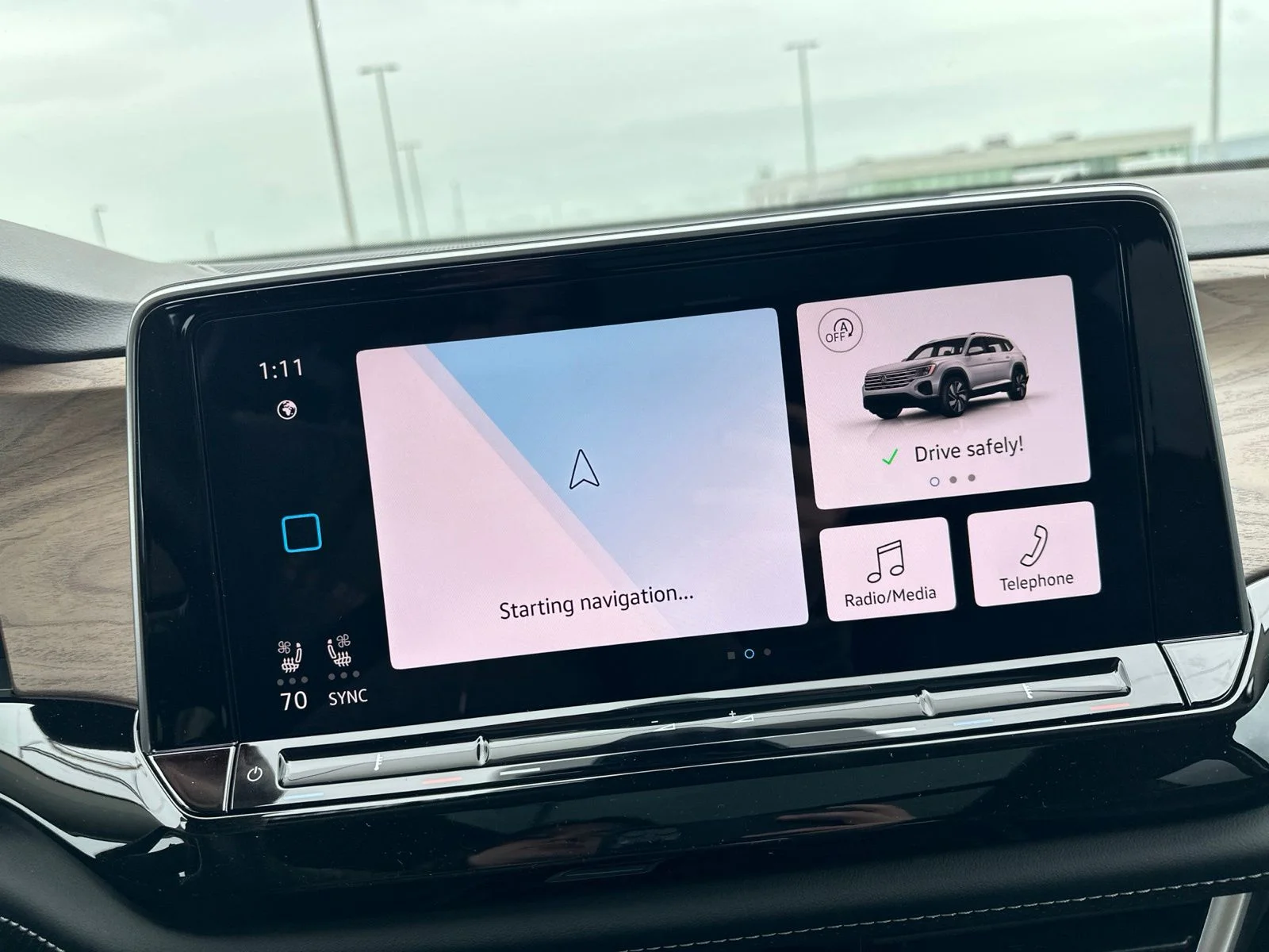 New 2026 Black Volkswagen 2.0T SE w/Technology image 52