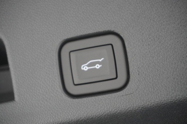 New 2026 Radiant Red Tintcoat Chevrolet LT image 9