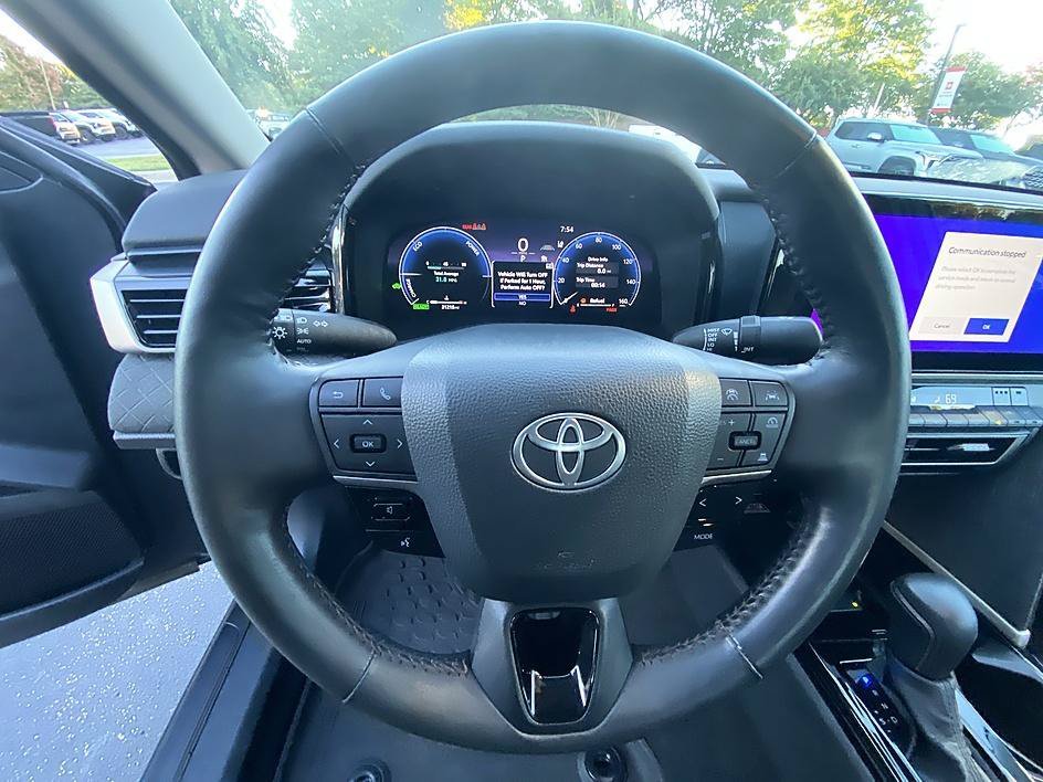 Used 2025 Underground Toyota XLE image 14